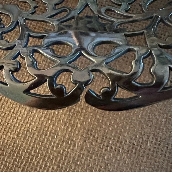 VTG Bride’s Basket by Apollo Silver Co. - Picture 13 of 16